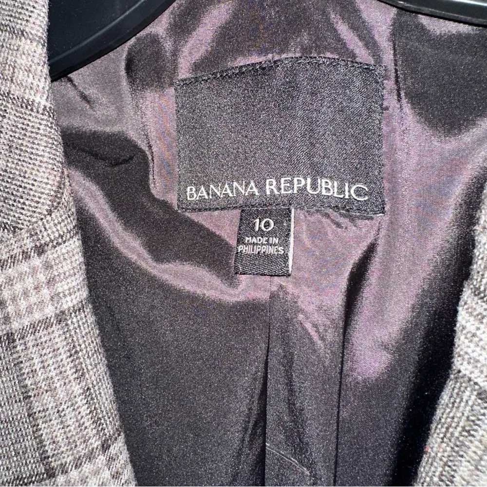 EUC Banana‎ Republic Lightweight Wool Flannel One-Button Blazer Glen Plaid
